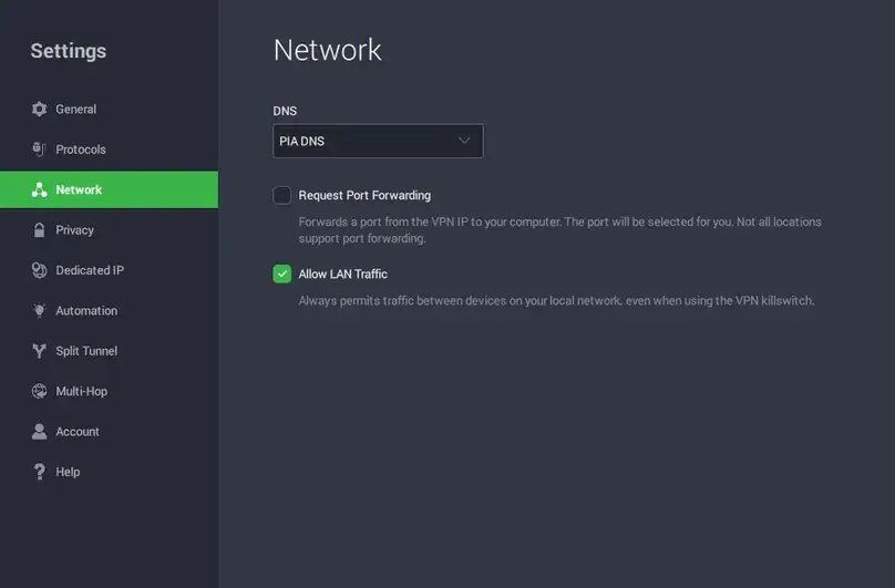 PIA network DNS and port forwarding settings screenshot